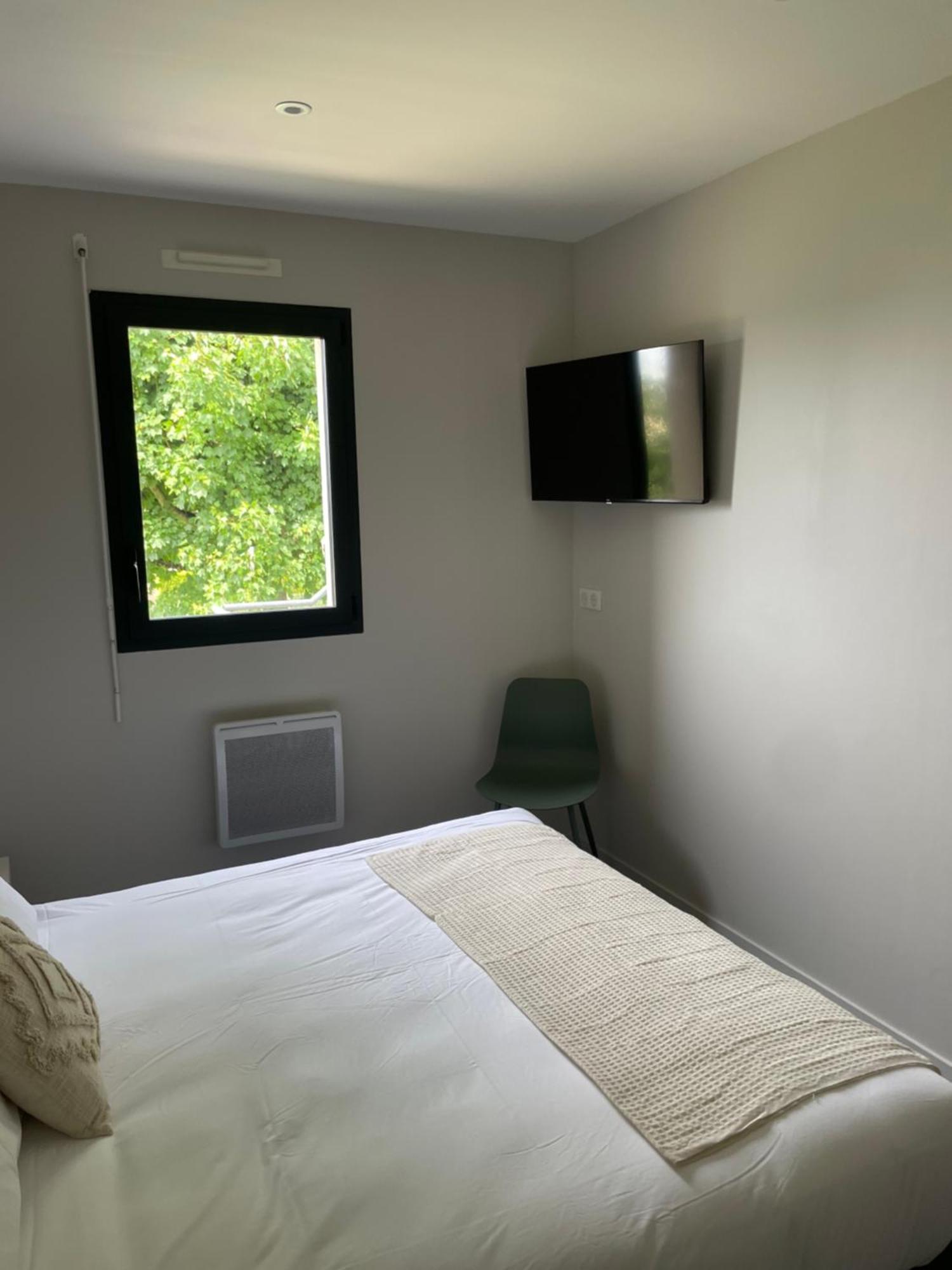Ducey Appart'Hotel - Les Rivieres Экстерьер фото